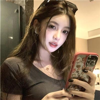 狼女